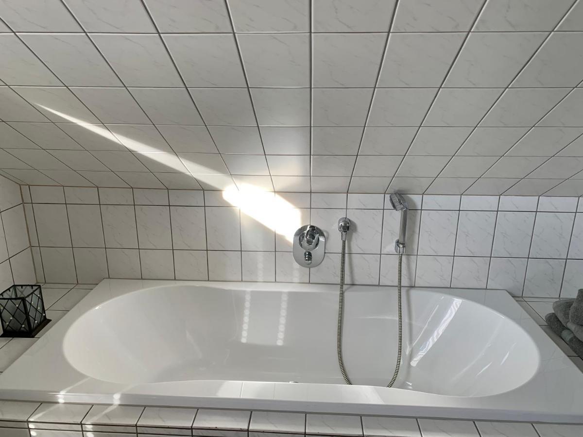 Meine Oase Ferienwohnung !!! Nicht Fuer Monteure !!! Хорн-Бад-Майнберг Экстерьер фото